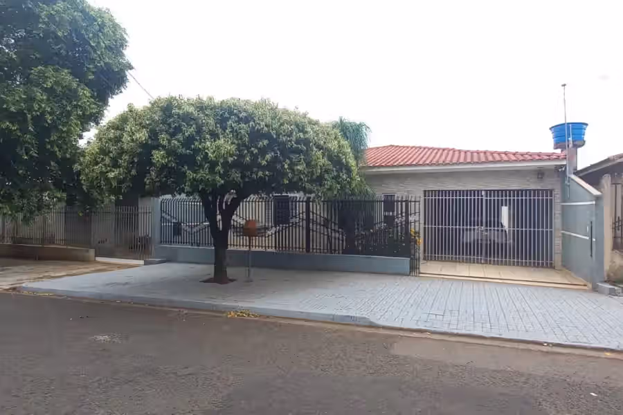 Casa em Parque Hortência Maringá