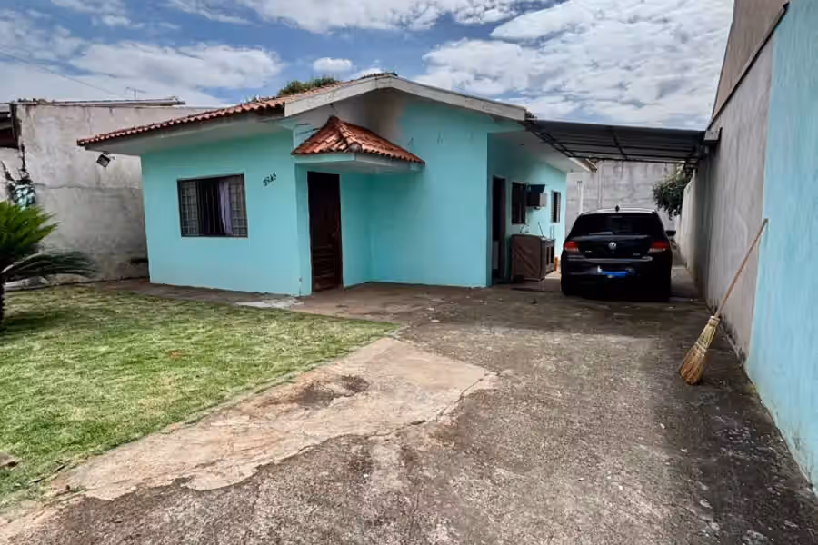 Casa em Moradias Atenas Maringá
