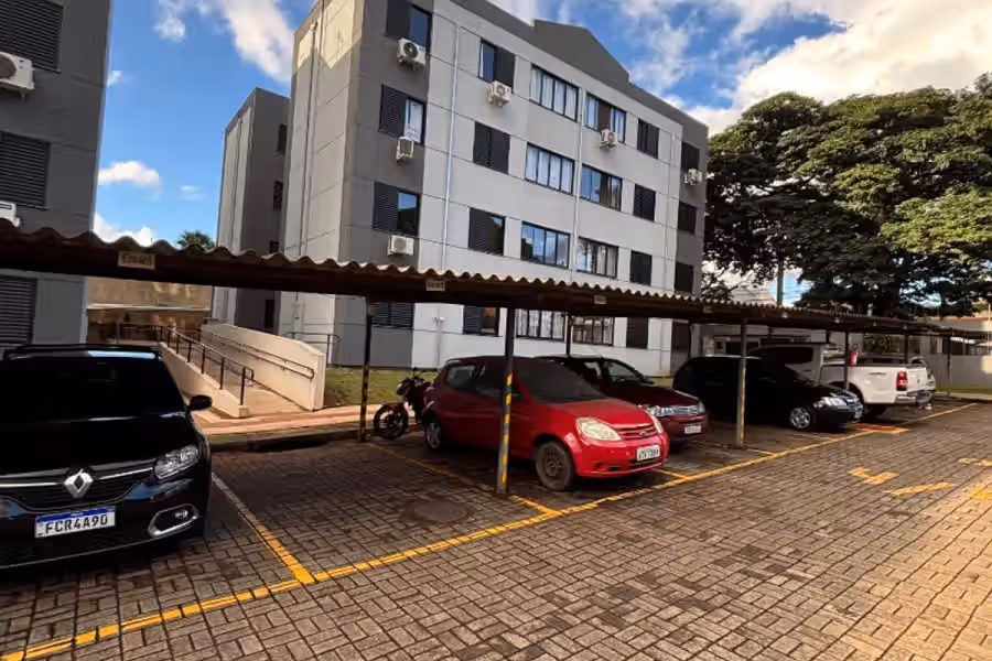 Apartamento em Zona 08 Maringá
