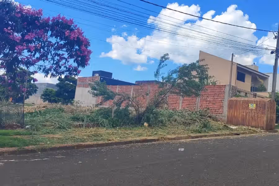 Terreno em Jardim Oriental Maringá