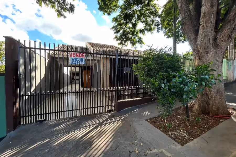 Casa em Ebenezer Maringá