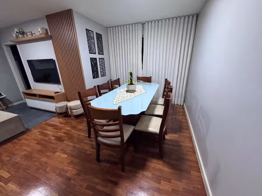 Apartamento em Zona 03 Maringá