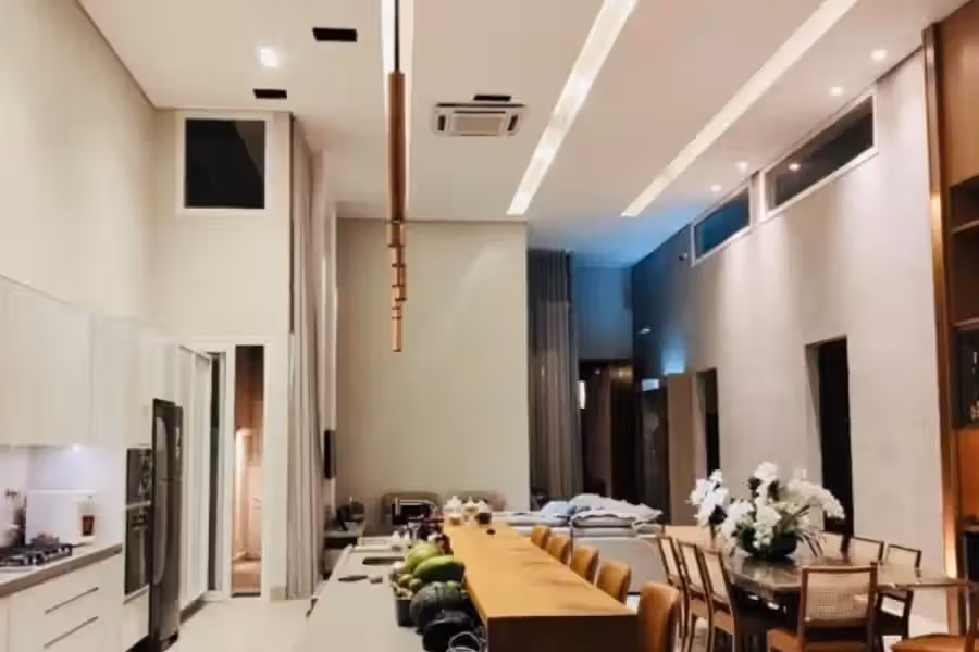 Casa em condomínio em Zona 02 Maringá